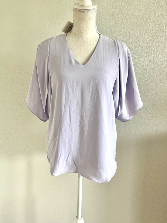 Anna Cate Tops - New V-Neck Dolman Sienna Sleeve Top in Light Lavender
